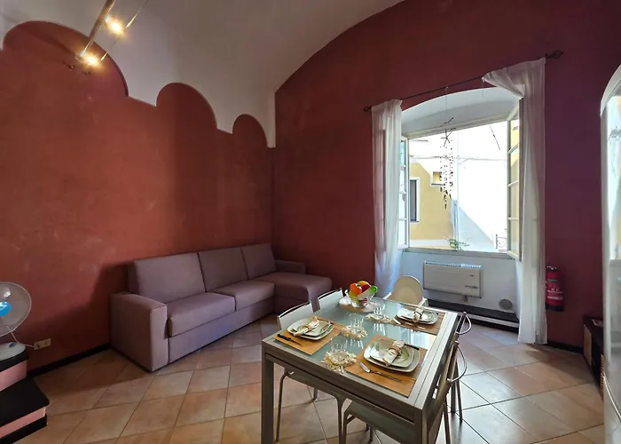 Old Town, Loft With Square View Apartmán *