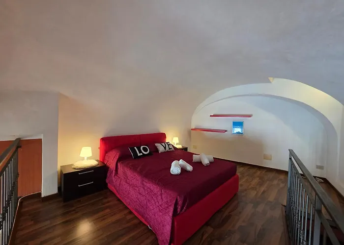 Old Town, Loft With Square View *